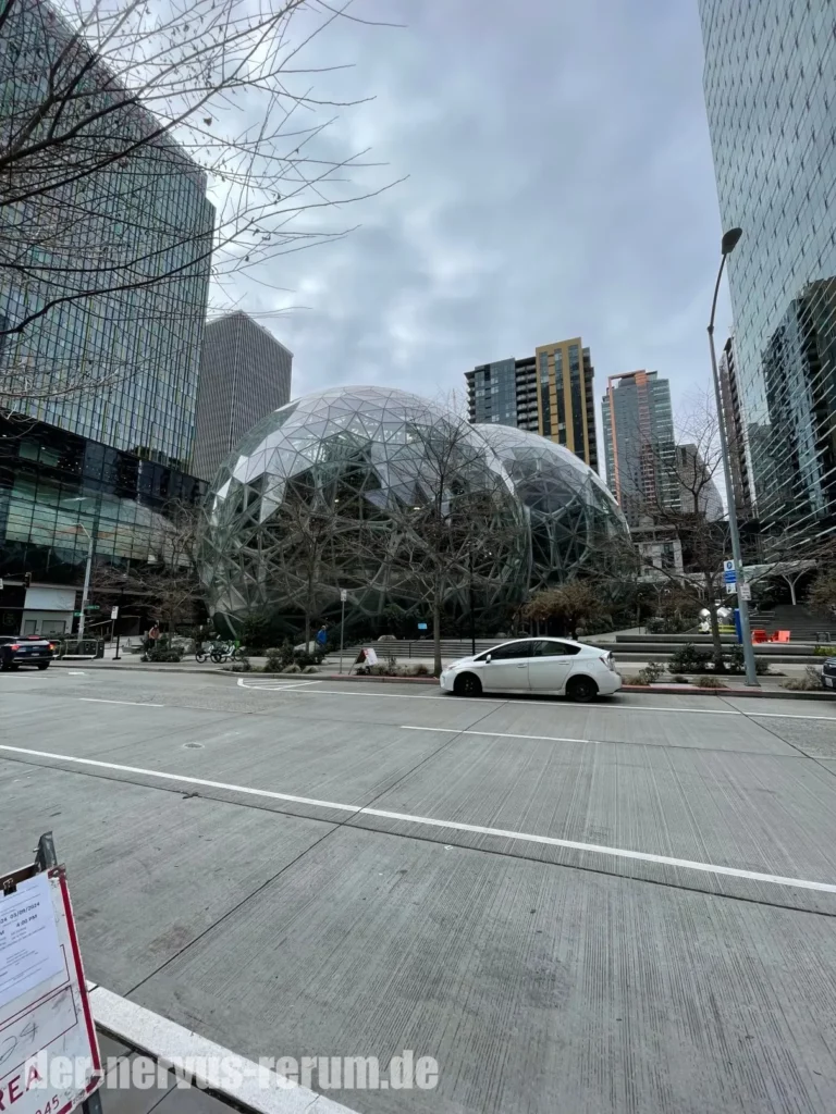 Seattle (Amazon) The Sphere